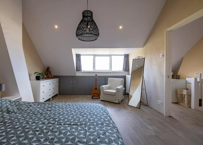 Cozy Family House In Willa