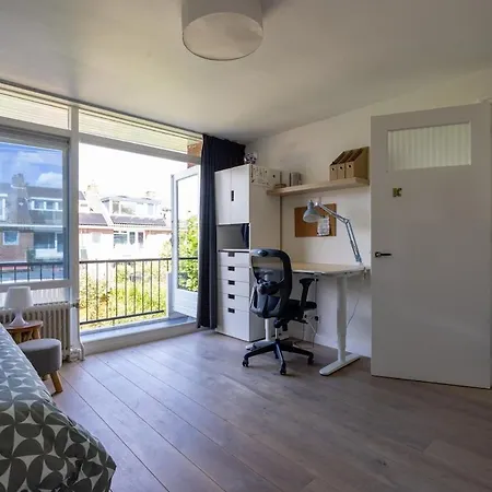 Villa Cozy Family House In Rotterdam
