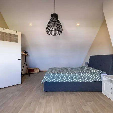 Cozy Family House In Rotterdam