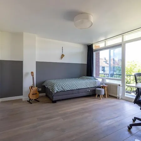 Cozy Family House In Вилла