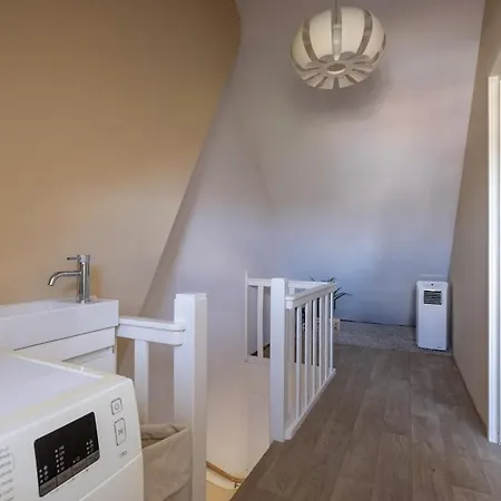 Cozy Family House In * Роттердам