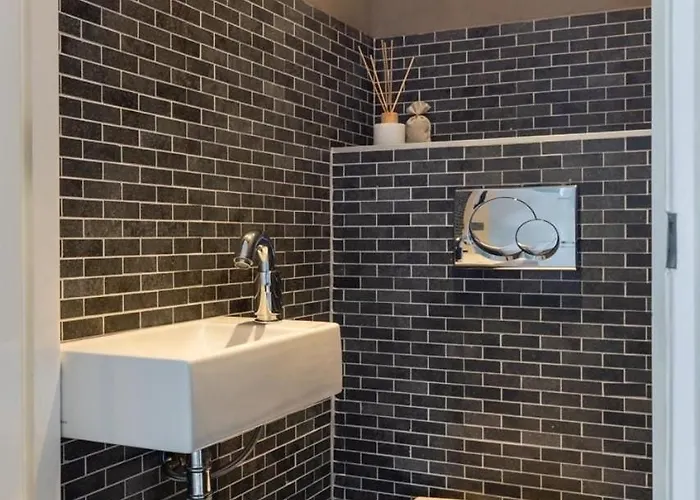 Cozy Family House In